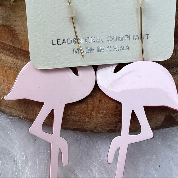 Flamingo Pink Large Statement Earrings New Boutique - Picture 7 of 8
